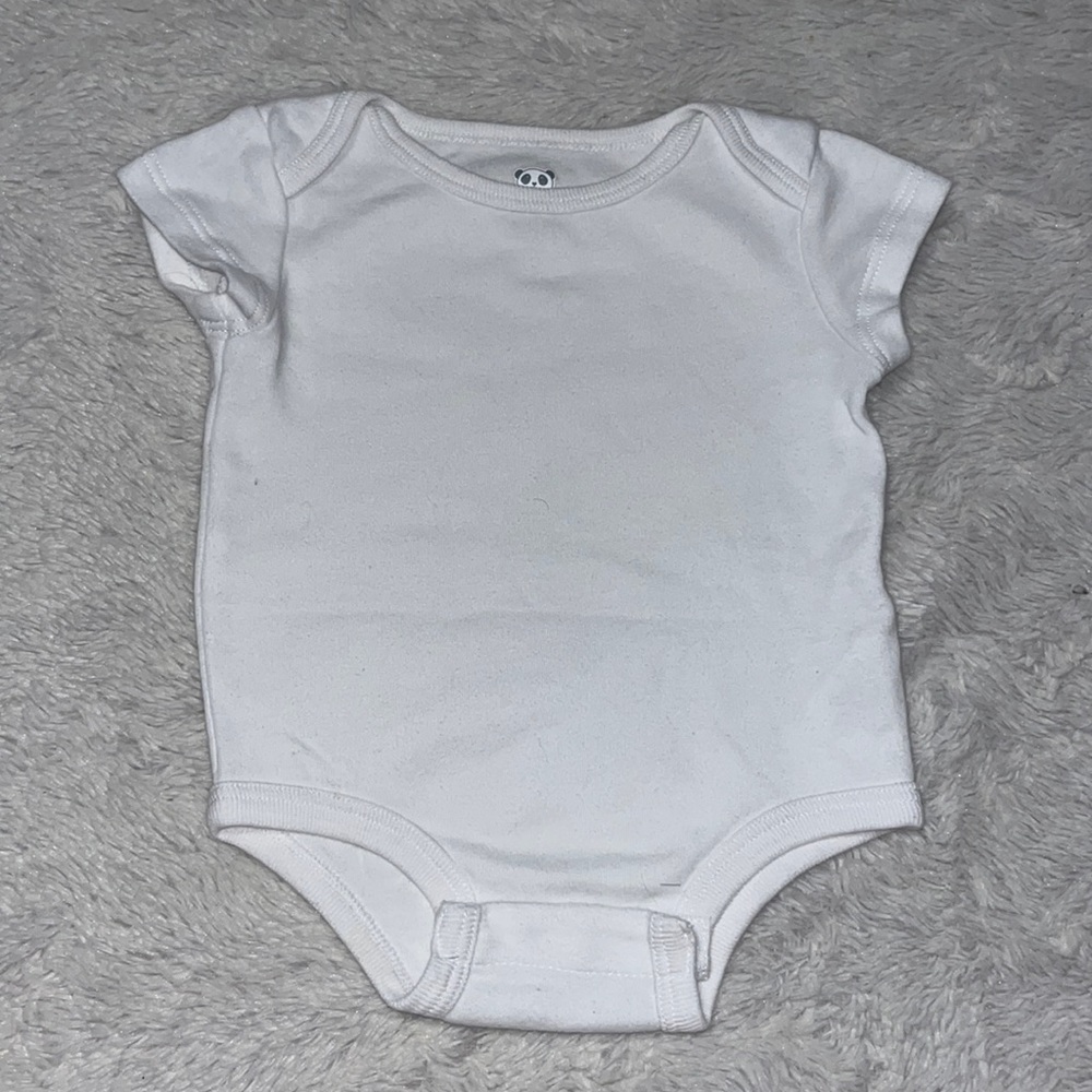(3 for $10) rococo white bodysuit